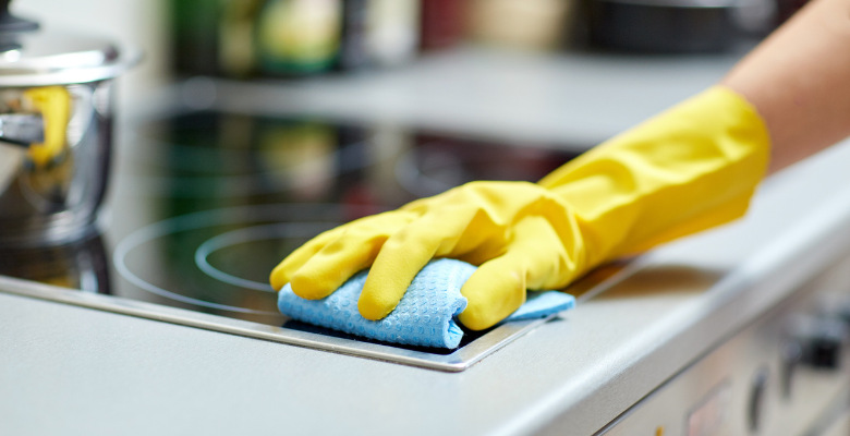 Consejos sobre cómo usa los productos de limpieza en la cocina