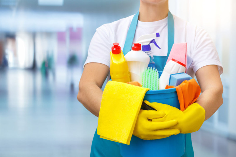 Cómo utilizar productos químicos de limpieza en el hogar y negocio